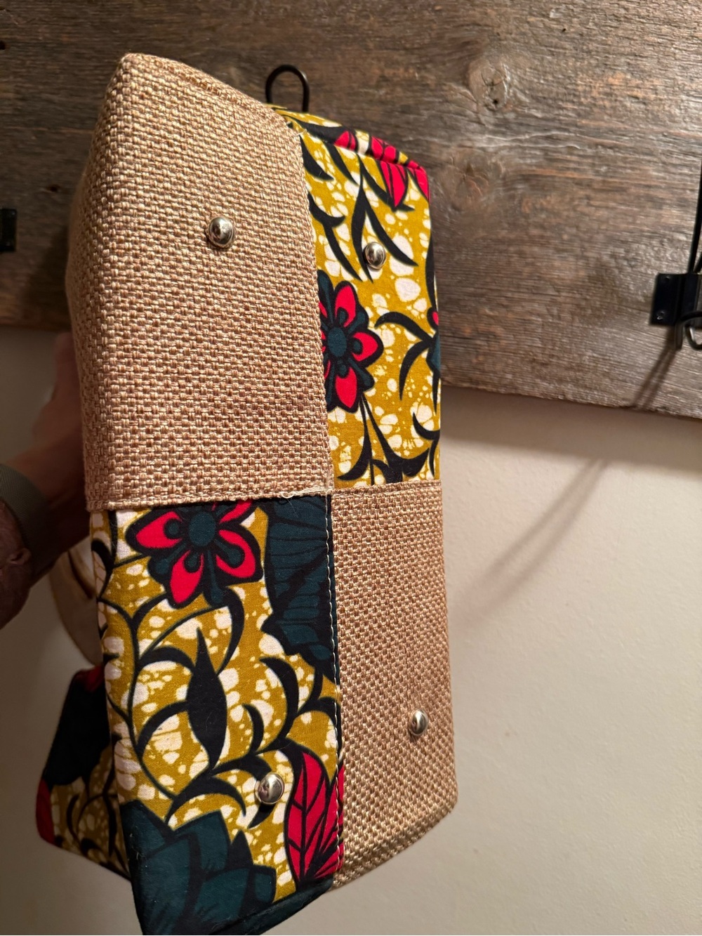 Vintage Wood Handle Floral Tote-boho Retro Handmade Style-Statement Piece EUC - Picture 3 of 4